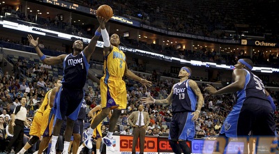 למאר אודום חוסם את ג´ארט ג´ק. לא הרבה פעולות כאלו (רויטרס)