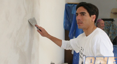 &qout;(ליאור טימור)