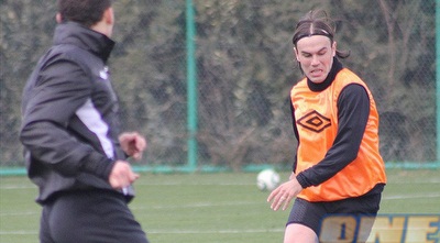 ביברס נאתכו באימון. עוד מחנה אימון אחד בספרד