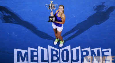 ויקטוריה אזרנקה והחבר החדש (רויטרס)