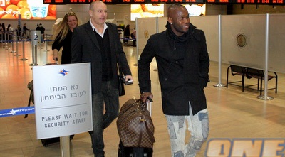 טוטו תמוז וסוכנו רונן קצב. מדוע הוא לא עבר? הפרטים מתגלים (משה חרמון) טוטו תמוז וסוכנו רונן קצב. מדוע הוא לא עבר? הפרטים מתגלים (משה חרמון)