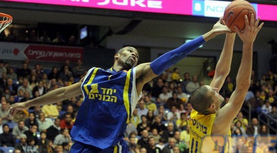 אלכס טיוס. שחקן השבוע (משה חרמון)