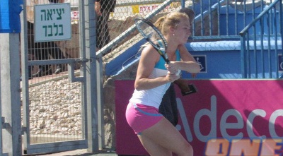 יוליה גלושקו (איגוד הטניס) (ONE)