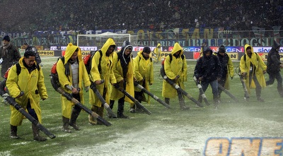 מכשירים את סן סירו (רויטרס)
