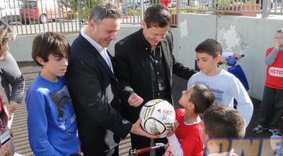 בוז´י הרצוג וליאו מילשטיין (ONE)