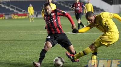 לוגסי בועט (גיא בן זיו)