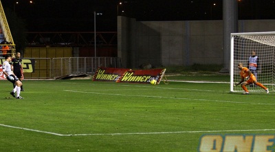 הרוש מכניע את אזברגה (שי לוי)