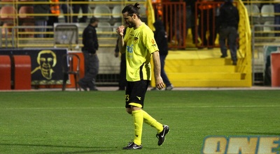 דריו פרננדס מתוסכל לאחר ההחמצה (שי לוי)