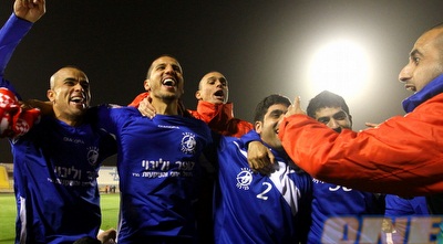 שחקני לוד מאושרים (שי לוי)