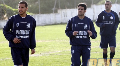 יקיר שינה, ינון ברדה ומראד אבו ענזה מתאוששים מהחגיגות (יוסי ציפקיס)