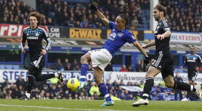 פינאר מעלה את צ´לסי ליתרון (רויטרס)