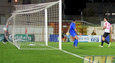 הכדור של חטיב ברשת (יניב גונן)