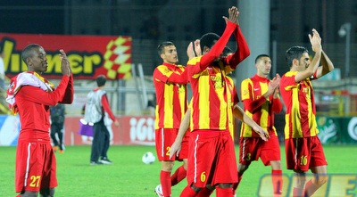 שחקני אשדוד מודים לקהל (יניב גונן)