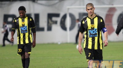 בן שושן ואיקנדה מאוכזבים בסיום (גיא בן זיו)