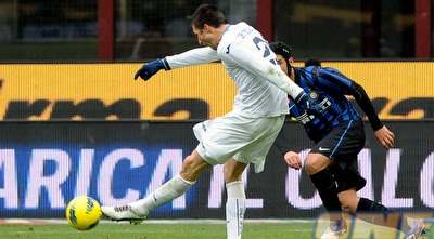 קראצ´יולו מעניק לנובארה שלוש נקודות (GettyImages)