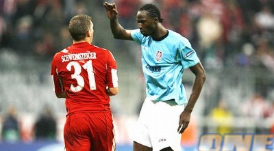 לאסינה טראורה ובסטיאן שוויינשטייגר (ONE)