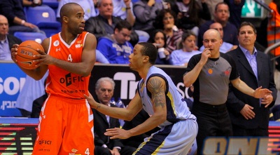 ג´ו קרופורד (שי לוי)