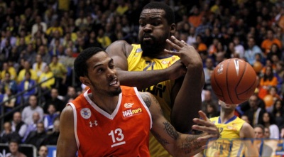 סופו מעל קיצ´ן. ראשל&qout;צ התקשתה מתחת לסלים (יוסי ציפקיס) סופו מעל קיצ´ן. ראשל&qout;צ התקשתה מתחת לסלים (יוסי ציפקיס)