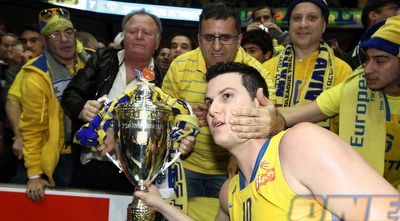 פניני והגביע (שי לוי)