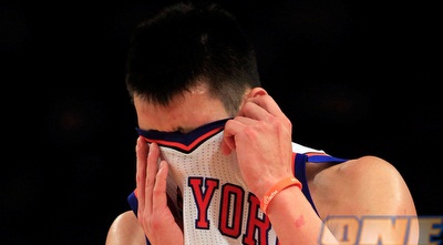 לין עם הפרצוף בחולצה (GettyImages) לין עם הפרצוף בחולצה (GettyImages)