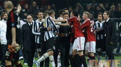 המהומה בסיום מילאן מו ליובנטוס (GettyImages)