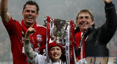 קראגר עם בנו ג´יימס, הגביע ודלגליש (רויטרס)