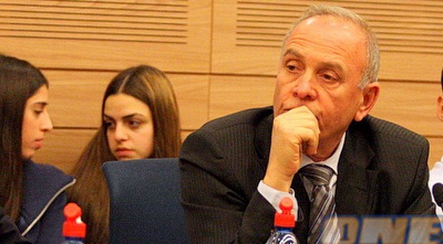 משה אביבי (משה חרמון)