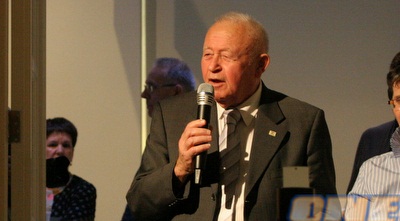 צבי ורשביאק (חגי ניזרי)