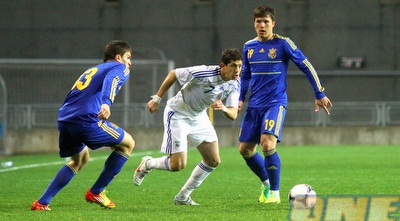 מאור מליקסון באצטדיון המושבה. גם הנבחרת שיחקה שם (שי לוי)