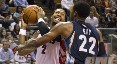 ג&acute;יימס ג&acute;ונסון נבהל מרודי גיי. עם היכולת של גיי, אפשר להבין אותו (רויטרס)