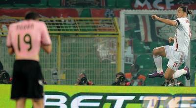 זלאטן איברהימוביץ´ חוגג (GettyImages) זלאטן איברהימוביץ´ חוגג (GettyImages)