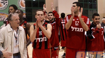 משה מזרחי ויובל נעימי חוגגים (יוסי ציפקיס) משה מזרחי ויובל נעימי חוגגים (יוסי ציפקיס)