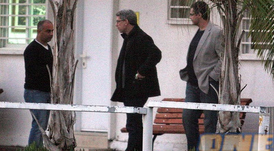 ג´ק אנגלידיס ומיץ´ גולדהאר (ליאור טימור)