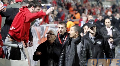 אלי טביב בבלומפילד (יוסי ציפקיס)