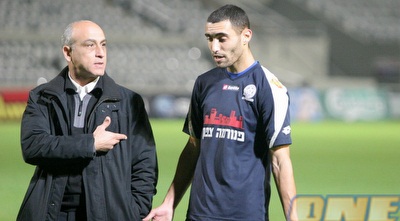 סיני עם עומר גולן. נרגעו קצת בפארק (חגי ניזרי)