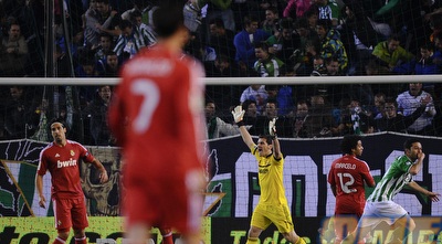 מולינה רץ לחגוג אחרי השער (GettyImages)