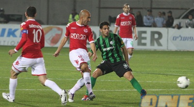 אייל גולסה ושי אבוטבול (עמית מצפה)