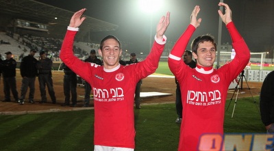 מירקו אורמוש ואלרואי כהן חוגגים בסיום (עמית מצפה)