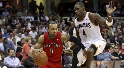 ג´ריד ביילס חולף על פני אנתואן ג´יימיסון (רויטרס)