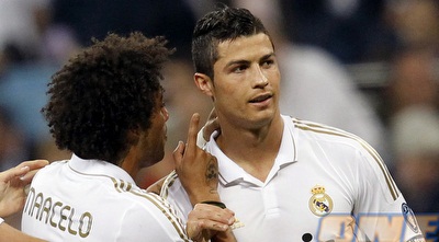 &qout;הגעת ל-42 שערים העונה&qout;. מרסלו ורונאלדו (רויטרס) &qout;הגעת ל-42 שערים העונה&qout;. מרסלו ורונאלדו (רויטרס)