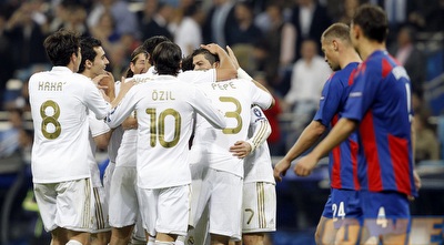 שחקני ריאל חוגגים, הרוסים מאוכזבים (רויטרס)