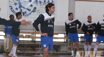 ברק בדש (ONE) ברק בדש (ONE)