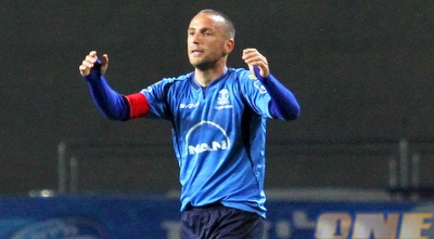 יניב לוזון חוגג את היתרון (שי לוי) יניב לוזון חוגג את היתרון (שי לוי)