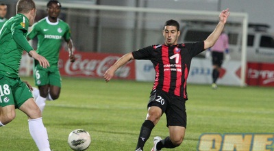 רן אבוקרט. יחצה את הכביש? (עמית מצפה) רן אבוקרט. יחצה את הכביש? (עמית מצפה)