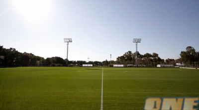 המגרש בבית הנבחרות בשפיים (יוסי ציפקיס) המגרש בבית הנבחרות בשפיים (יוסי ציפקיס)