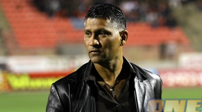 עופר טלקר (שי לוי)