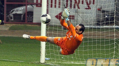 דוידוביץ´ בפעולה. קיבל מחמאות מבן שמעון (משה חרמון)