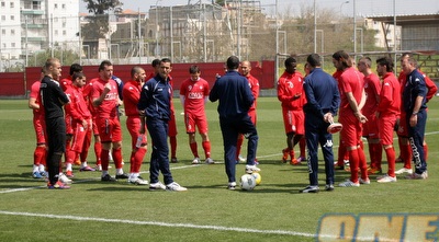 אימון הפועל ת&qout;א (חגי ניזרי) אימון הפועל ת&qout;א (חגי ניזרי)