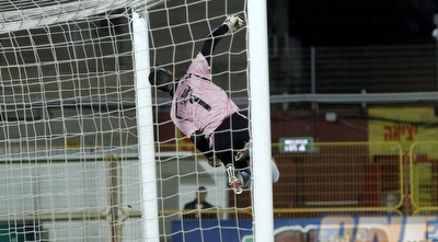 מאיר כהן מתעופף (יוסי ציפקיס) מאיר כהן מתעופף (יוסי ציפקיס)