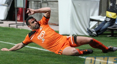 פיני בלילי מחליק. גם הוא מועמד להצטרף (עמית מצפה) פיני בלילי מחליק. גם הוא מועמד להצטרף (עמית מצפה)